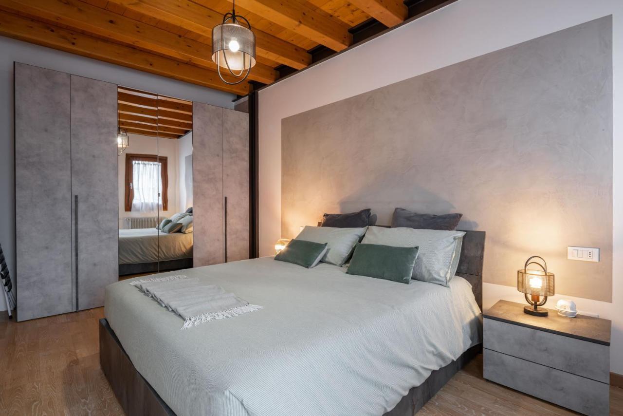 Venezia-Suite HemingwayA Pochi Passi Outlet Новента-ди-Пьяве Экстерьер фото