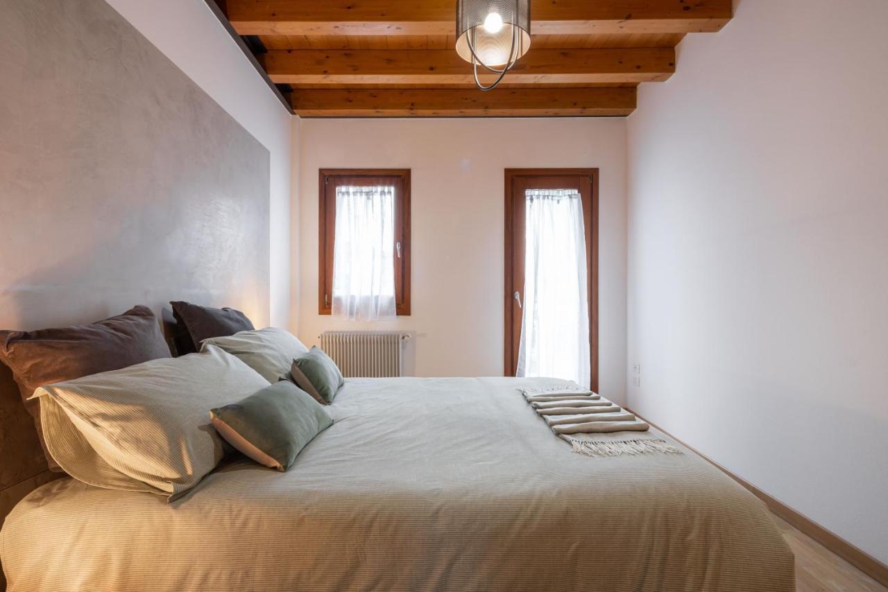 Venezia-Suite HemingwayA Pochi Passi Outlet Новента-ди-Пьяве Экстерьер фото