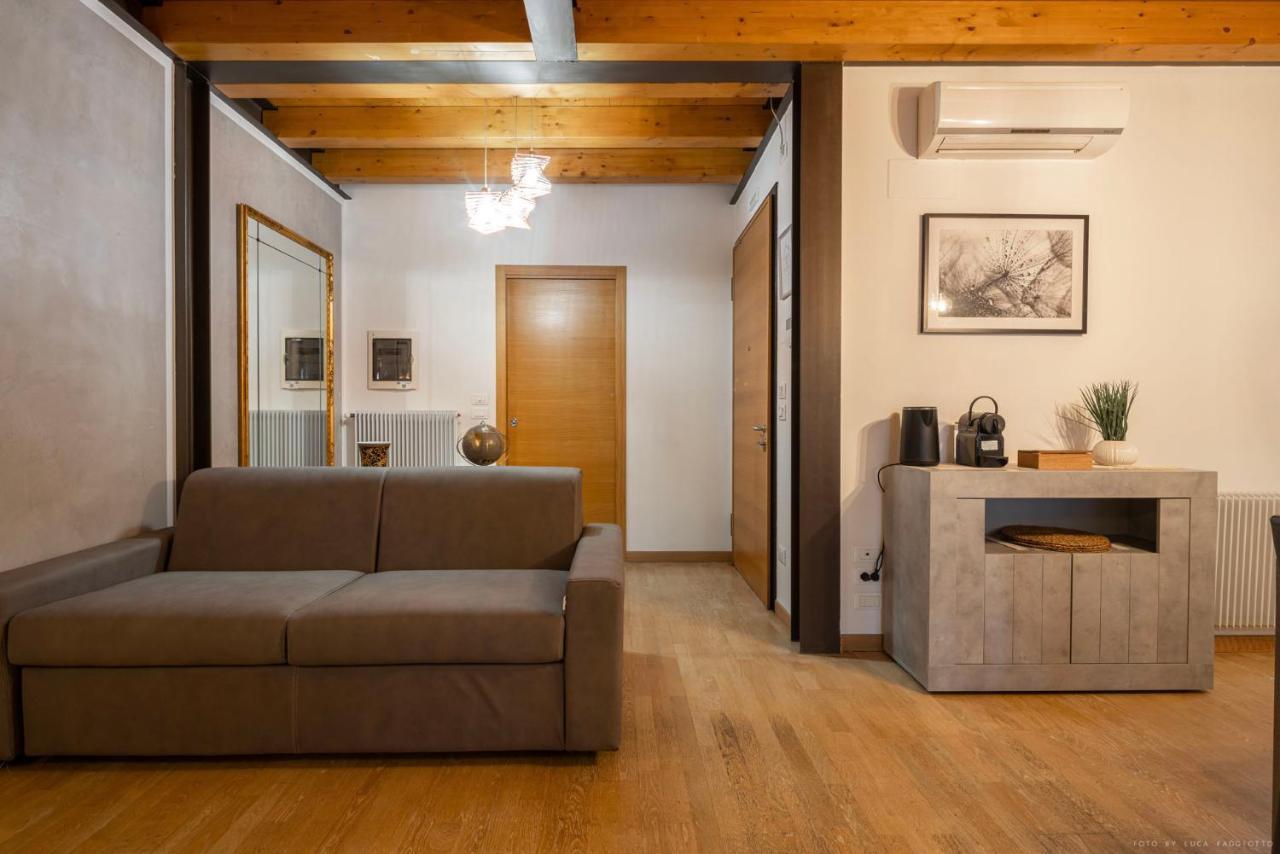Venezia-Suite HemingwayA Pochi Passi Outlet Новента-ди-Пьяве Экстерьер фото