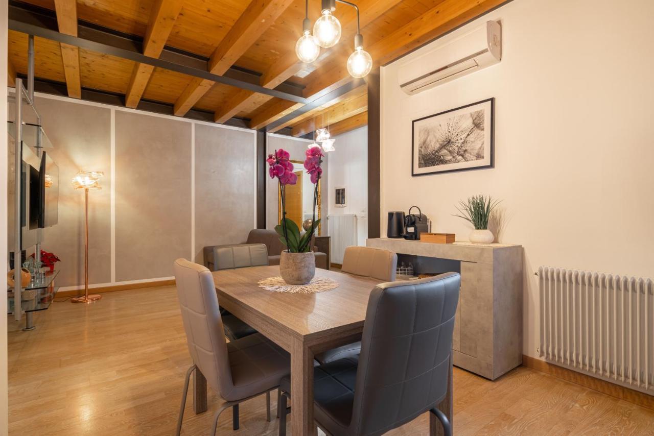Venezia-Suite HemingwayA Pochi Passi Outlet Новента-ди-Пьяве Экстерьер фото