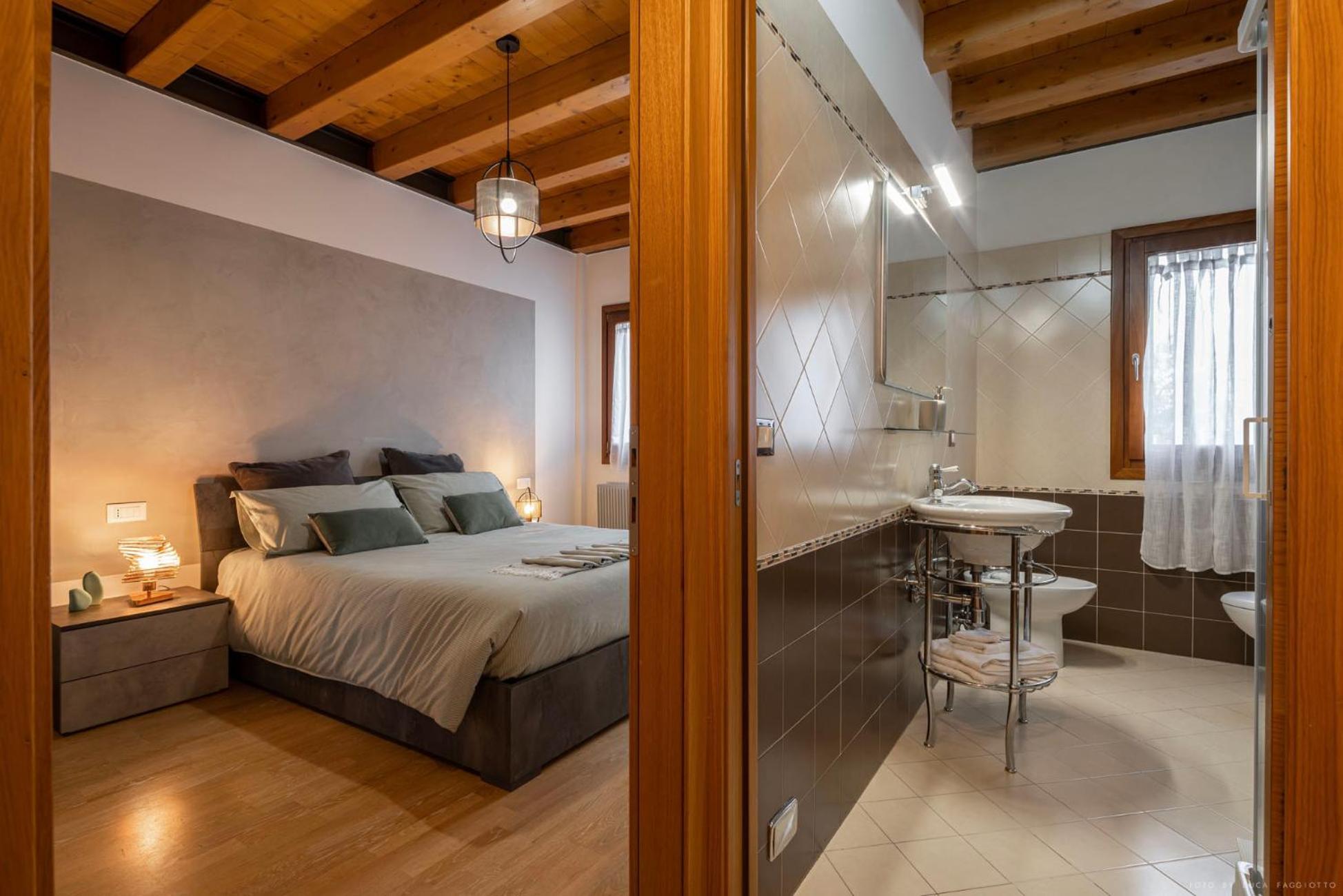 Venezia-Suite HemingwayA Pochi Passi Outlet Новента-ди-Пьяве Экстерьер фото