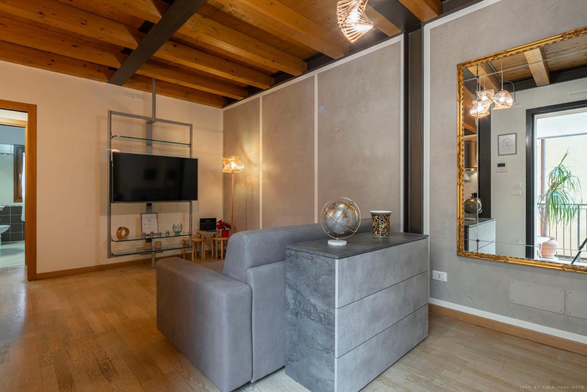Venezia-Suite HemingwayA Pochi Passi Outlet Новента-ди-Пьяве Экстерьер фото
